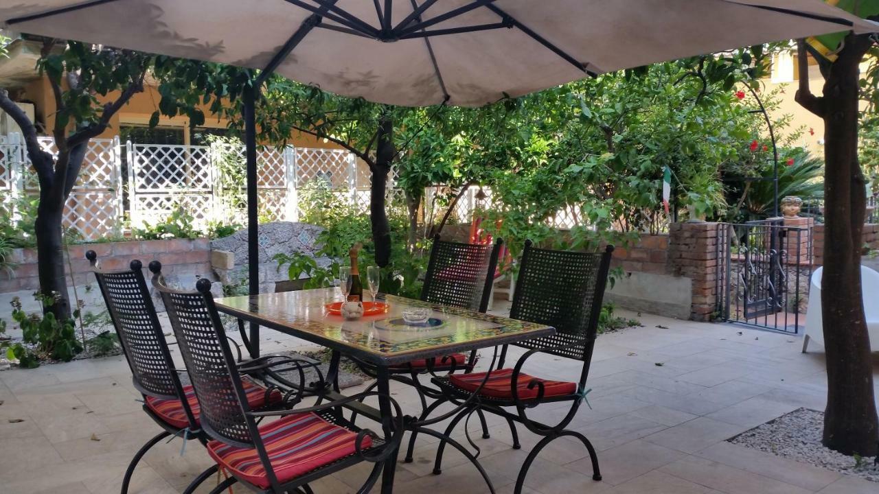 I Due Grifoni Apartments Taormina Exterior foto